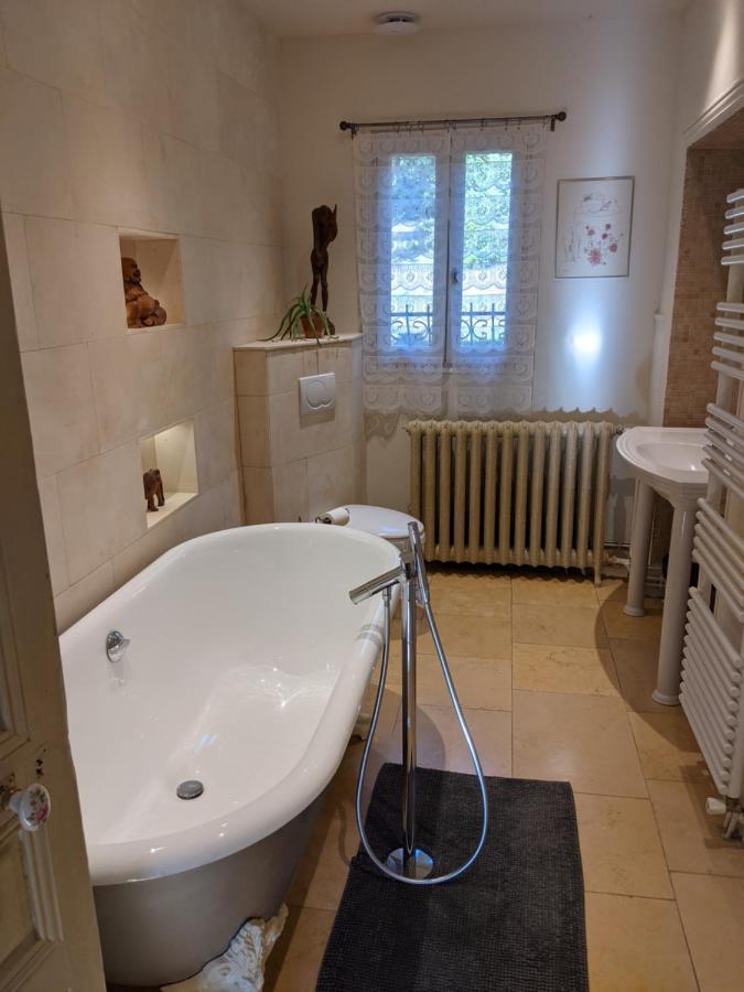Strawberry Hill Bed & Breakfast Chissey-en-Morvan Exterior photo
